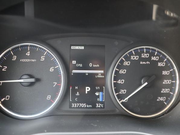 Mitsubishi Outlander III с пробегом 2012 года, цена 930 000 рублей, 337704 км, внедорожник, Автокод Объявления