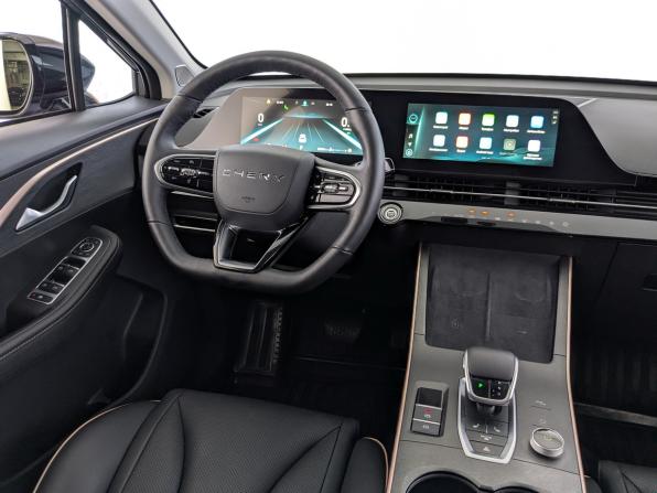 Omoda C5 I с пробегом 2023 года, цена 1 650 000 рублей, 50573 км, внедорожник, Автокод Объявления