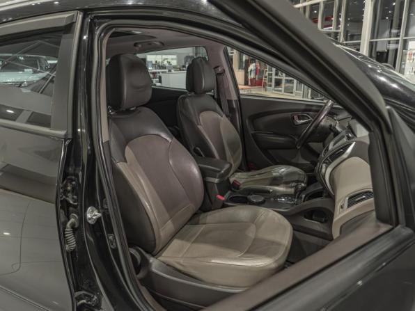 Hyundai ix35 I с пробегом 2012 года, цена 970 000 рублей, 366123 км, внедорожник, Автокод Объявления