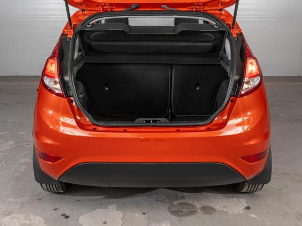 Ford Fiesta Mk6 Рестайлинг с пробегом 2016 года, цена 1 007 000 рублей, 110922 км, хэтчбек, Автокод Объявления