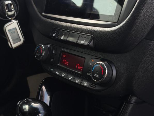 Kia Ceed II с пробегом 2013 года, цена 1 150 000 рублей, 192700 км, хэтчбек, Автокод Объявления