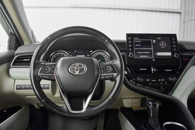 Toyota Camry VIII (XV70) Рестайлинг с пробегом 2022 года, цена 3 320 000 рублей, 42732 км, седан, Автокод Объявления