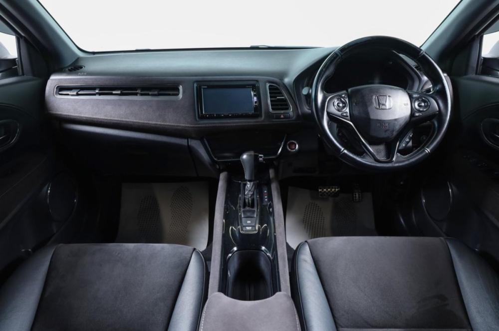 Honda Vezel I Новосибирск  - изображение 9