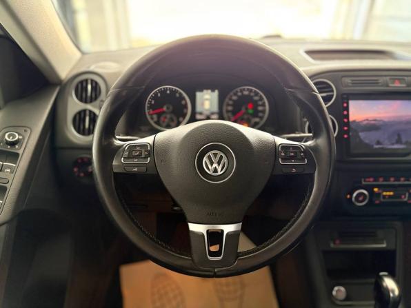 Volkswagen Tiguan I Рестайлинг с пробегом 2013 года, цена 1 235 000 рублей, 223197 км, внедорожник, Автокод Объявления