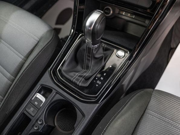 Volkswagen Touran II с пробегом 2016 года, цена 1 400 500 рублей, 135762 км, компактвэн, Автокод Объявления