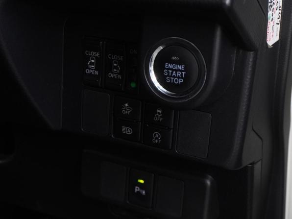 Toyota Tank I с пробегом 2019 года, цена 1 230 000 рублей, 50348 км, микровэн, Автокод Объявления
