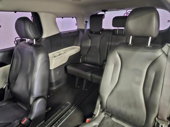 Kia Carnival IV с пробегом 2022 года, цена 3 323 000 рублей, 115567 км, минивэн, Автокод Объявления