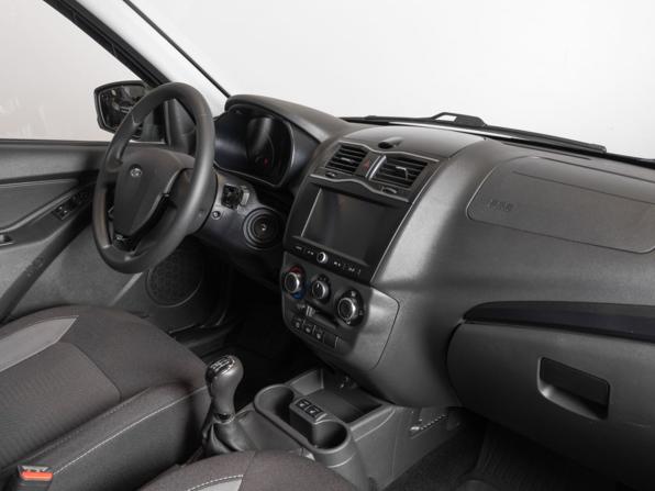 Lada (ВАЗ) Granta I Рестайлинг с пробегом 2025 года, цена 918 400 рублей, 46800 км, седан, Автокод Объявления