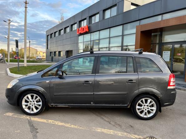 Opel Zafira B Рестайлинг с пробегом 2009 года, цена 400 000 рублей, 446982 км, компактвэн, Автокод Объявления