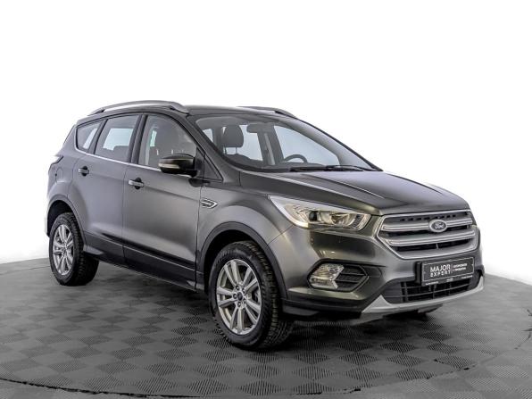 Ford Kuga II Рестайлинг с пробегом 2018 года, цена 1 900 000 рублей, 37451 км, внедорожник, Автокод Объявления