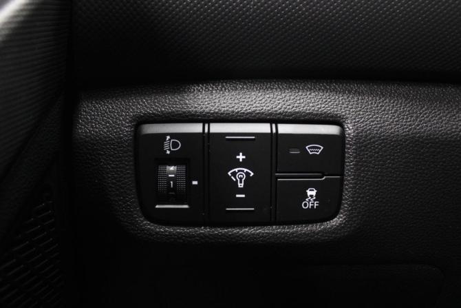 Hyundai Creta I с пробегом 2019 года, цена 2 068 000 рублей, 74000 км, внедорожник, Автокод Объявления