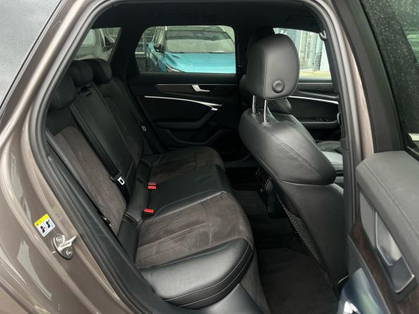Audi A6 V (C8) с пробегом 2018 года, цена 3 650 000 рублей, 173561 км, универсал, Автокод Объявления