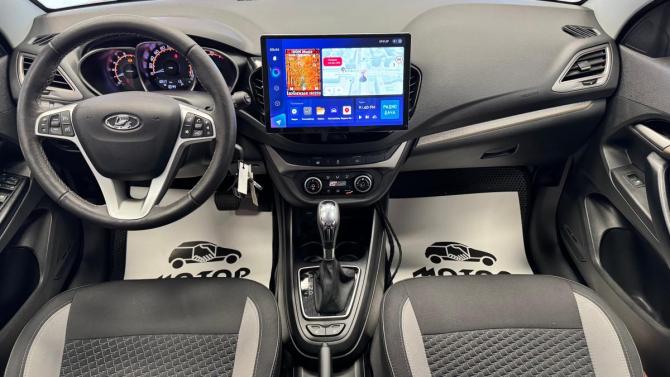 Lada (ВАЗ) Vesta I с пробегом 2020 года, цена 1 275 000 рублей, 10917 км, универсал, Автокод Объявления