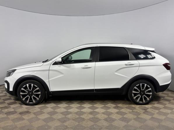 Lada (ВАЗ) Vesta I Рестайлинг (NG) с пробегом 2024 года, цена 1 530 000 рублей, 28338 км, универсал, Автокод Объявления