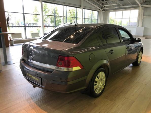 Opel Astra H Рестайлинг с пробегом 2010 года, цена 470 000 рублей, 266011 км, седан, Автокод Объявления