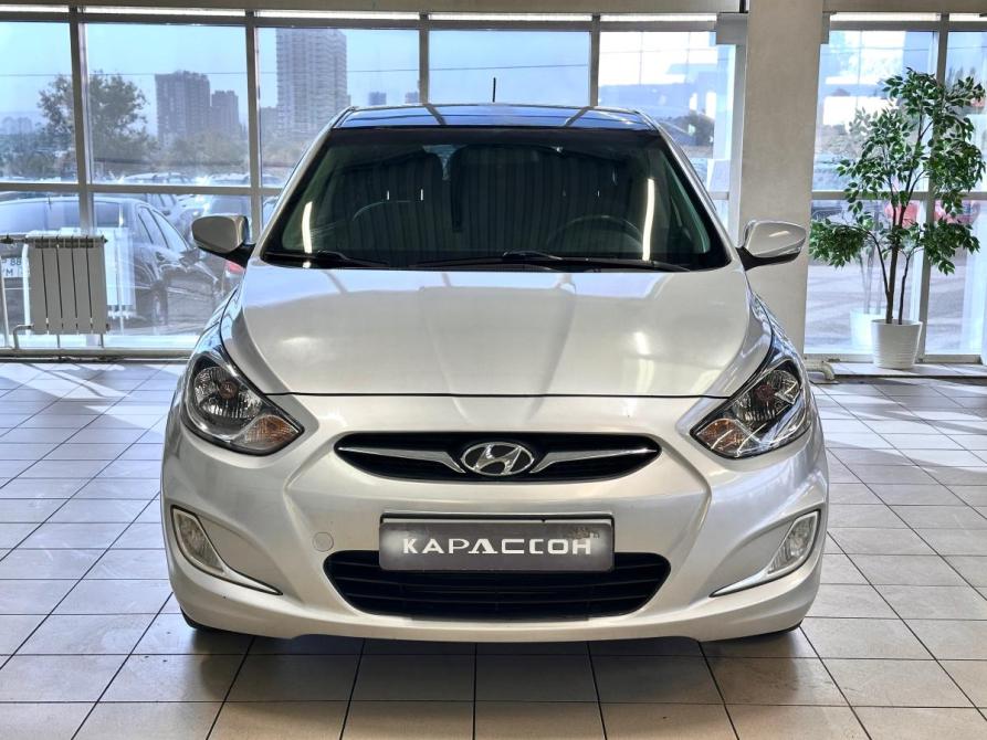 Hyundai Solaris I Волгоград  - изображение 3