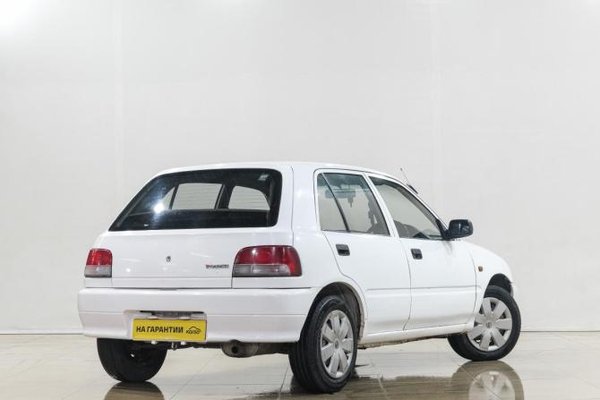 Daihatsu Charade IV с пробегом 2000 года, цена 229 000 рублей, 233000 км, хэтчбек, Автокод Объявления