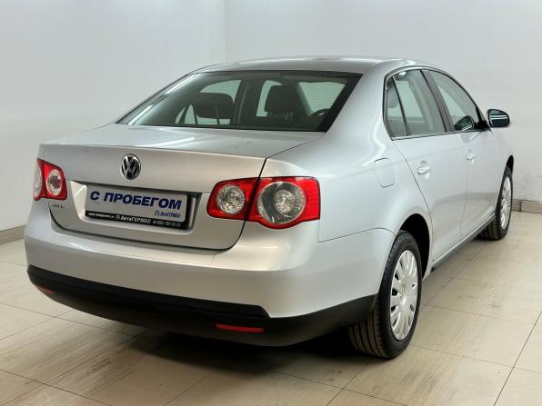 Volkswagen Jetta V с пробегом 2009 года, цена 890 000 рублей, 130341 км, седан, Автокод Объявления
