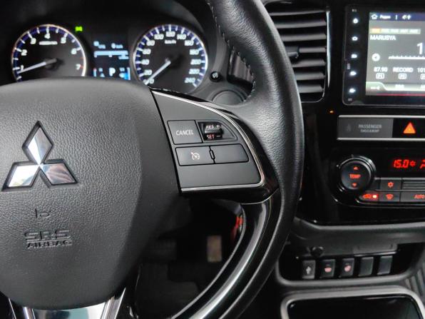Mitsubishi Outlander III Рестайлинг 3 с пробегом 2020 года, цена 2 191 000 рублей, 97000 км, внедорожник, Автокод Объявления
