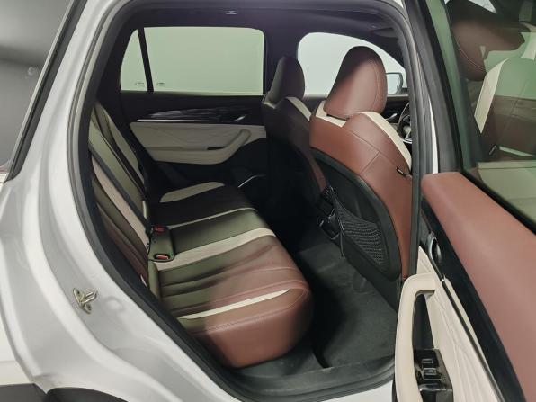 Geely Monjaro I с пробегом 2024 года, цена 3 139 000 рублей, 50464 км, внедорожник, Автокод Объявления