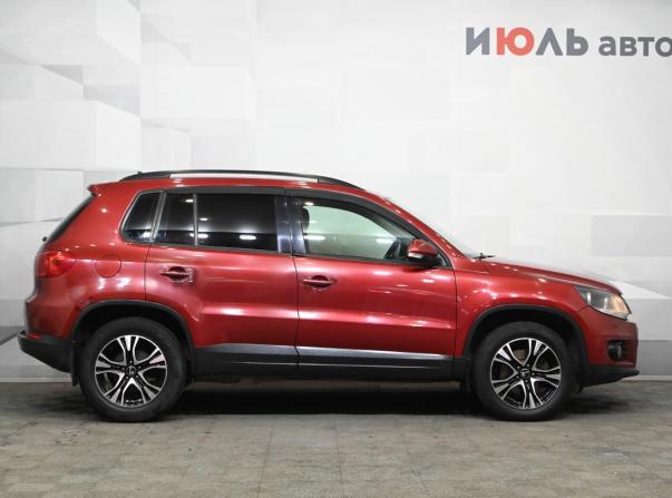Volkswagen Tiguan I Рестайлинг с пробегом 2013 года, цена 800 000 рублей, 234791 км, внедорожник, Автокод Объявления