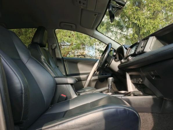 Toyota RAV4 IV (XA40) Рестайлинг с пробегом 2017 года, цена 2 069 000 рублей, 166697 км, внедорожник, Автокод Объявления