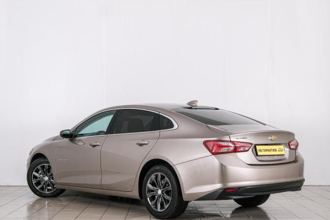 Chevrolet Malibu IX Рестайлинг с пробегом 2022 года, цена 1 849 000 рублей, 115649 км, седан, Автокод Объявления