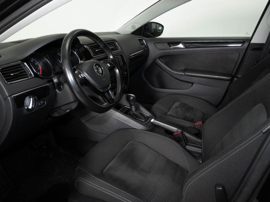 Volkswagen Jetta VI Рестайлинг Казань  - изображение 5