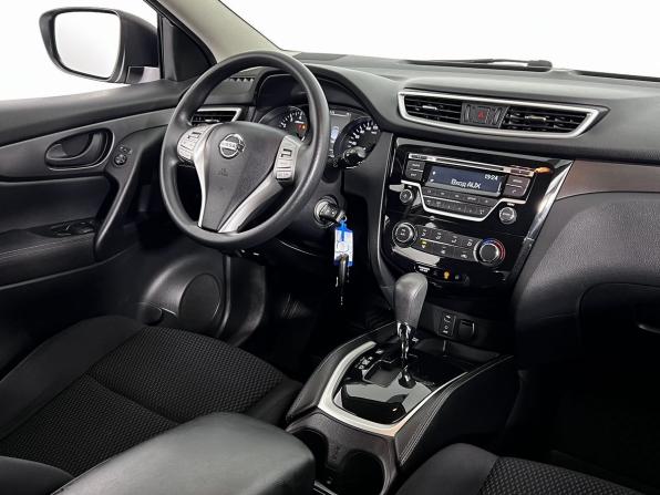 Nissan Qashqai II с пробегом 2015 года, цена 1 450 000 рублей, 141616 км, внедорожник, Автокод Объявления