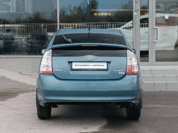 Toyota Prius II Рестайлинг (XW20) с пробегом 2008 года, цена 750 000 рублей, 307690 км, лифтбек, Автокод Объявления