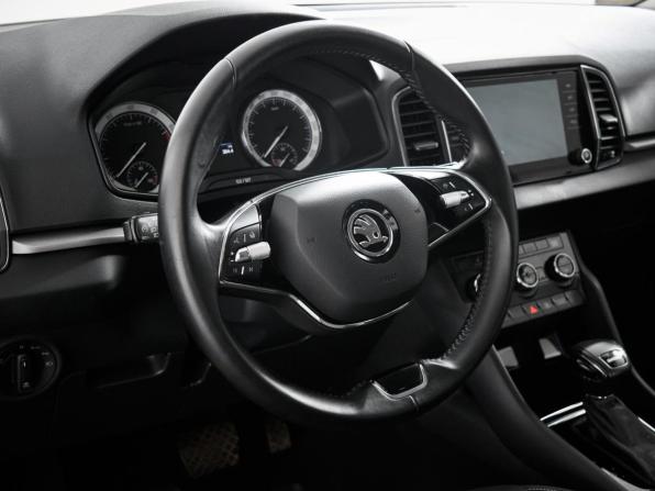 Skoda Karoq I с пробегом 2021 года, цена 2 370 000 рублей, 95657 км, внедорожник, Автокод Объявления