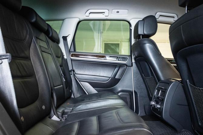 Volkswagen Touareg II с пробегом 2013 года, цена 2 089 000 рублей, 179923 км, внедорожник, Автокод Объявления