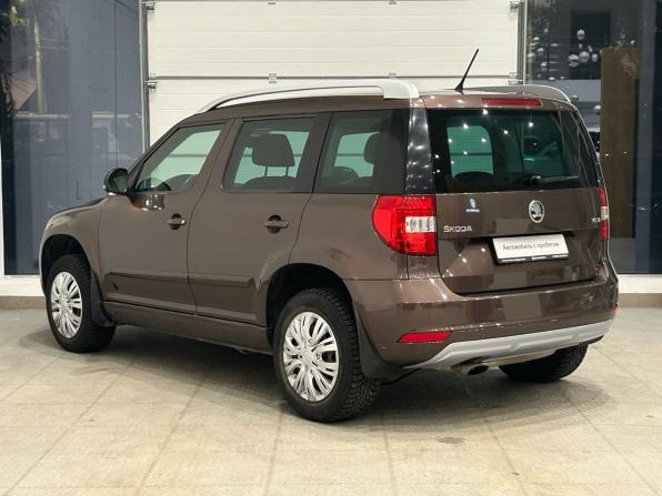Skoda Yeti I Рестайлинг с пробегом 2015 года, цена 980 000 рублей, 160000 км, внедорожник, Автокод Объявления