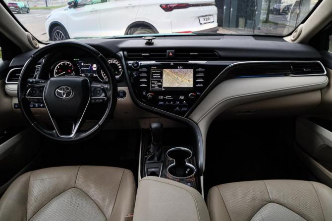 Toyota Camry VIII (XV70) с пробегом 2019 года, цена 2 450 000 рублей, 208455 км, седан, Автокод Объявления