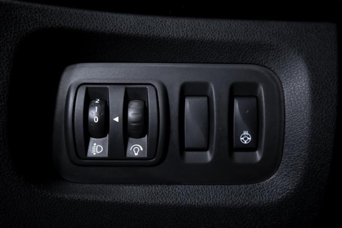 Renault Kaptur I Рестайлинг с пробегом 2020 года, цена 1 649 900 рублей, 93291 км, внедорожник, Автокод Объявления
