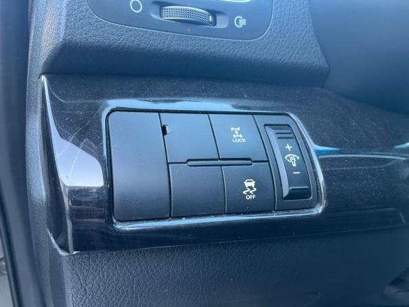 Kia Sorento II Рестайлинг с пробегом 2014 года, цена 1 900 000 рублей, 185010 км, внедорожник, Автокод Объявления