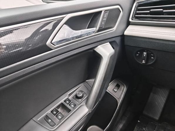 Новый Volkswagen Tiguan II Рестайлинг (China Market) 2026 года, цена 4 049 000 рублей, внедорожник, Автокод Объявления