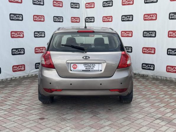 Kia Ceed I Рестайлинг с пробегом 2011 года, цена 459 990 рублей, 343045 км, хэтчбек, Автокод Объявления