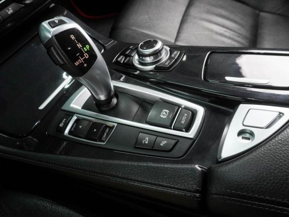 BMW 5 серии VI (F10/F11/F07) Рестайлинг с пробегом 2013 года, цена 2 069 000 рублей, 198852 км, седан, Автокод Объявления