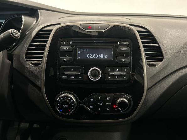 Renault Kaptur I с пробегом 2017 года, цена 1 149 000 рублей, 107514 км, внедорожник, Автокод Объявления