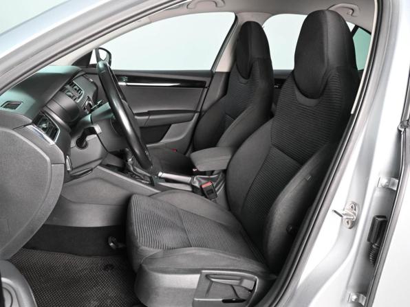 Skoda Octavia III (A7) с пробегом 2015 года, цена 1 459 000 рублей, 144038 км, лифтбек, Автокод Объявления