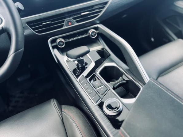 Geely Tugella I Рестайлинг с пробегом 2024 года, цена 2 950 000 рублей, 30100 км, внедорожник, Автокод Объявления