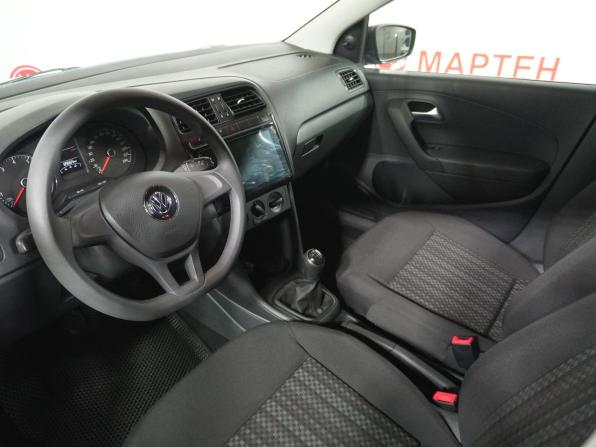 Volkswagen Polo V Рестайлинг с пробегом 2018 года, цена 1 170 000 рублей, 89665 км, седан, Автокод Объявления