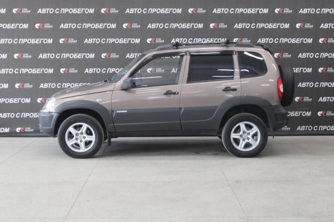 Chevrolet Niva I Рестайлинг с пробегом 2013 года, цена 438 000 рублей, 144000 км, внедорожник, Автокод Объявления