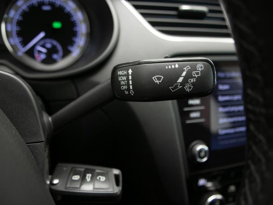 Skoda Octavia III (A7) Рестайлинг Москва  - изображение 17