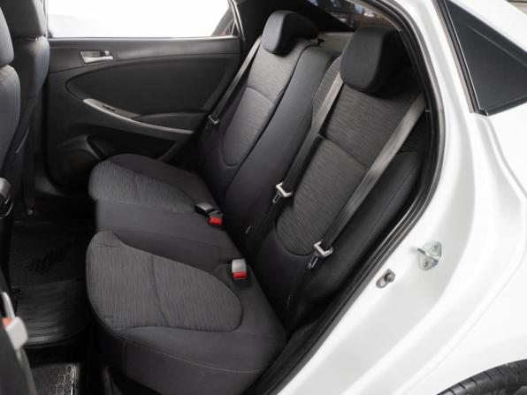 Hyundai Solaris I Рестайлинг с пробегом 2014 года, цена 789 000 рублей, 193374 км, седан, Автокод Объявления