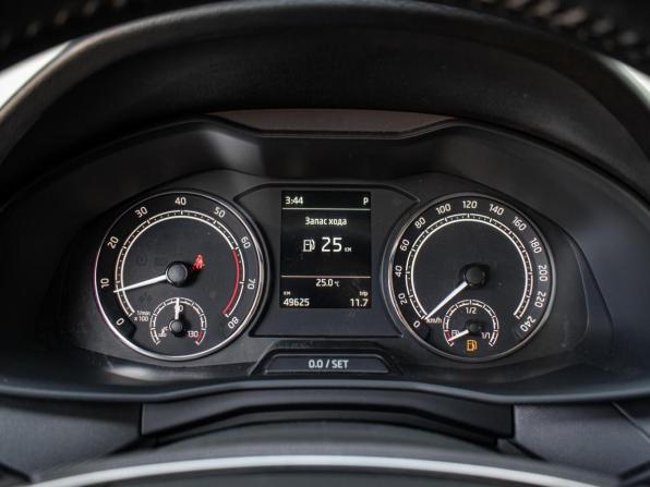 Skoda Rapid II с пробегом 2021 года, цена 1 650 000 рублей, 49625 км, лифтбек, Автокод Объявления