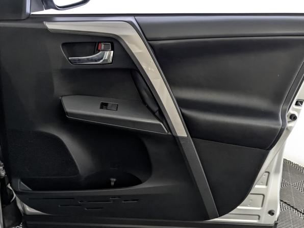 Toyota RAV4 IV (XA40) Рестайлинг с пробегом 2019 года, цена 2 230 000 рублей, 188130 км, внедорожник, Автокод Объявления
