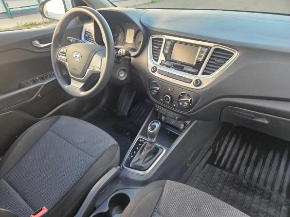 Hyundai Solaris II Рестайлинг с пробегом 2020 года, цена 1 220 000 рублей, 178220 км, седан, Автокод Объявления