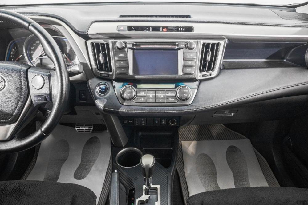 Toyota RAV4 IV (XA40) Барнаул  - изображение 20